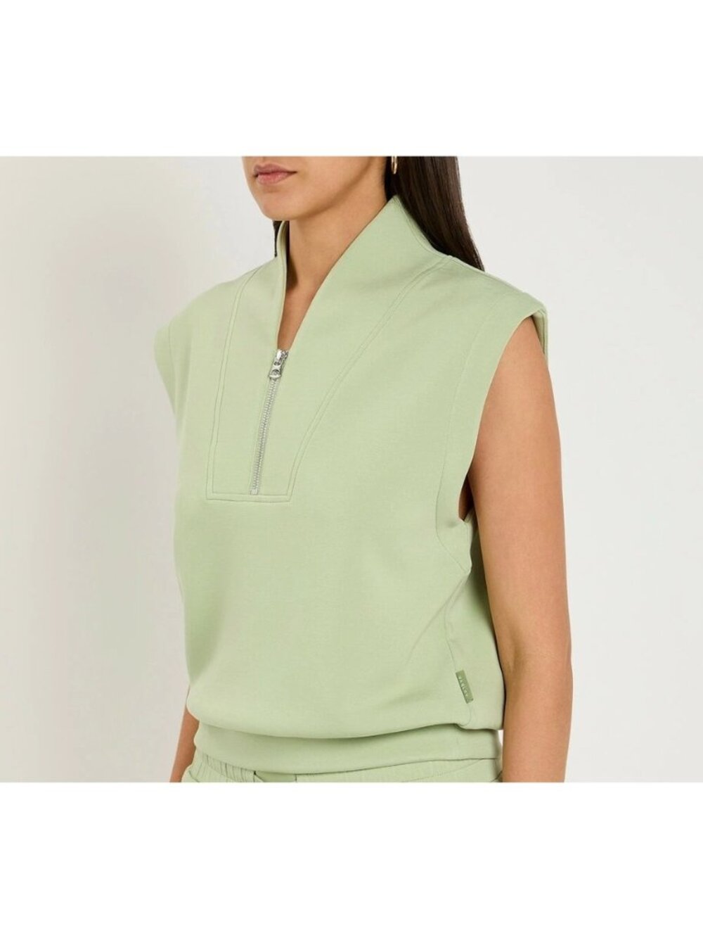 Varley Loretta Half Zip Sleeveless Pullover Athleisure Chic Old Money Womens M